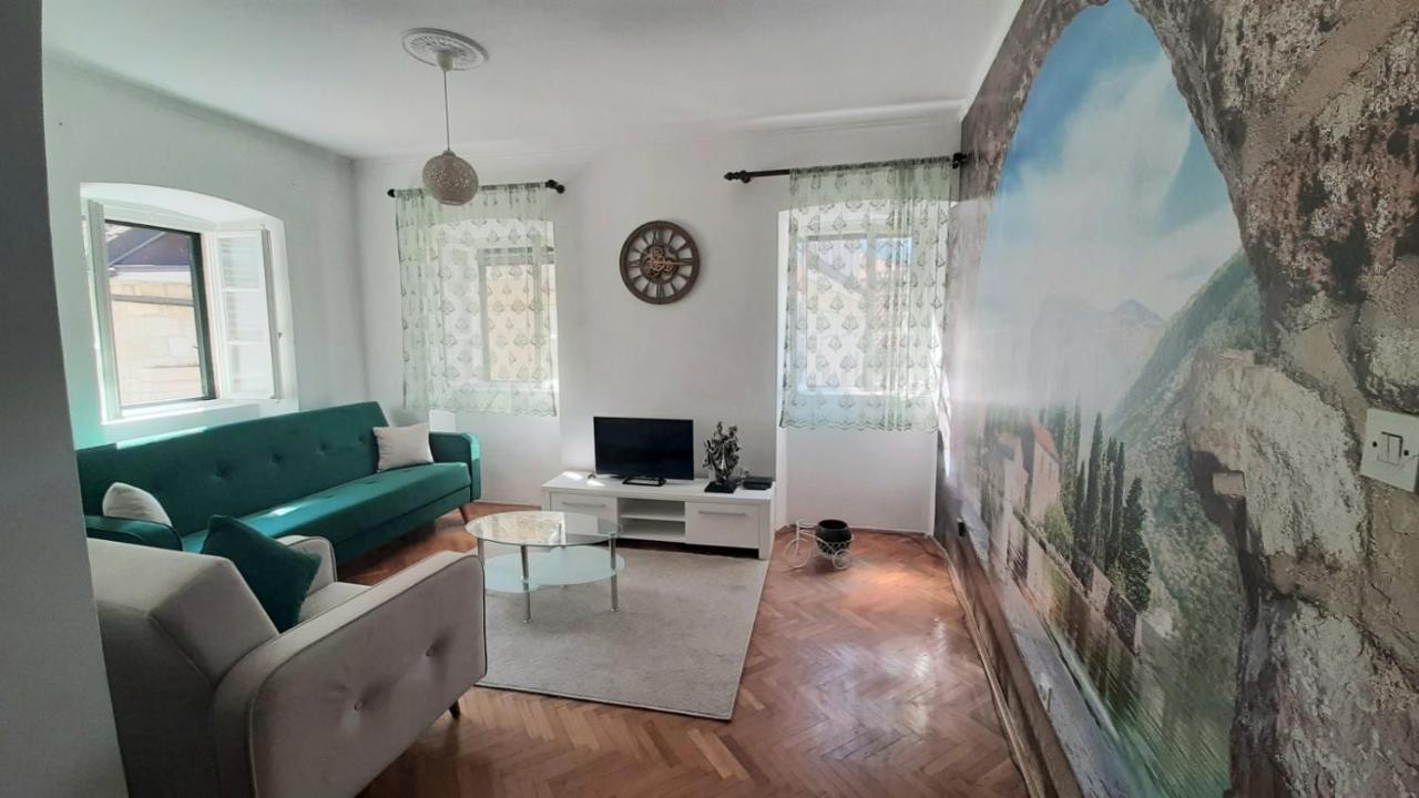 Appartement Old Town Heart à Kotor Extérieur photo