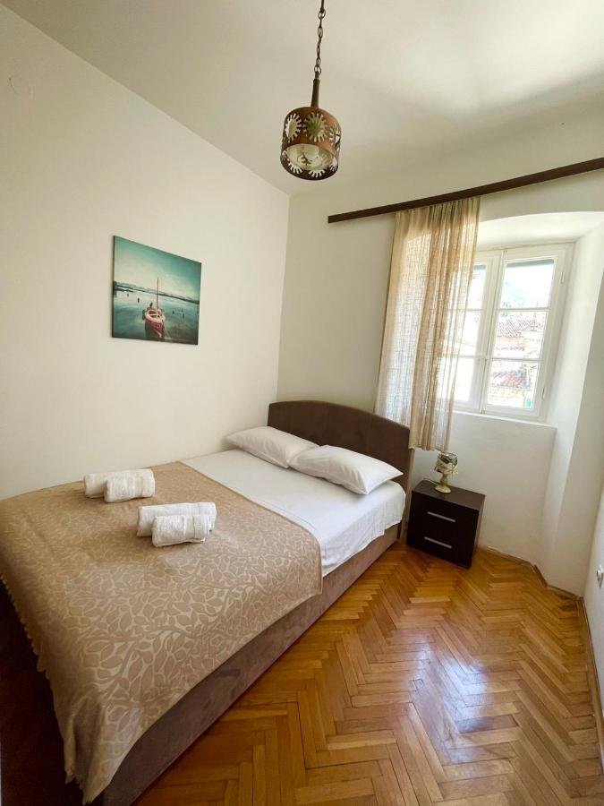 Appartement Old Town Heart à Kotor Extérieur photo